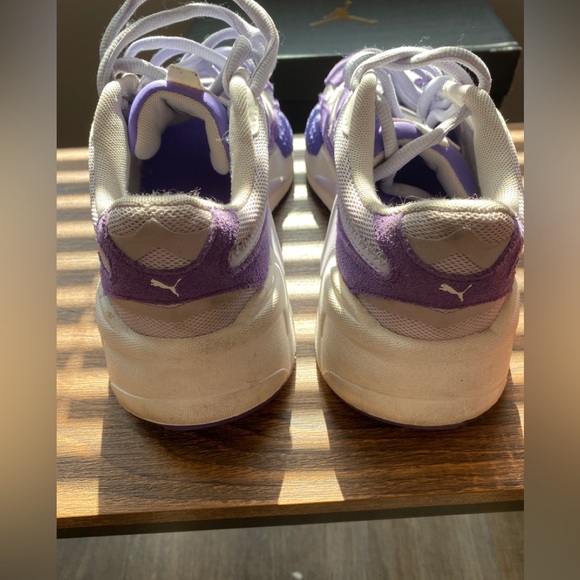 Puma - Picture 3 of 5